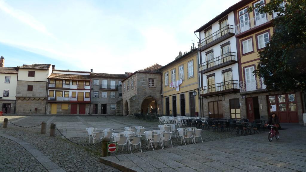 Santiago 31 Hostel Guimarães Buitenkant foto