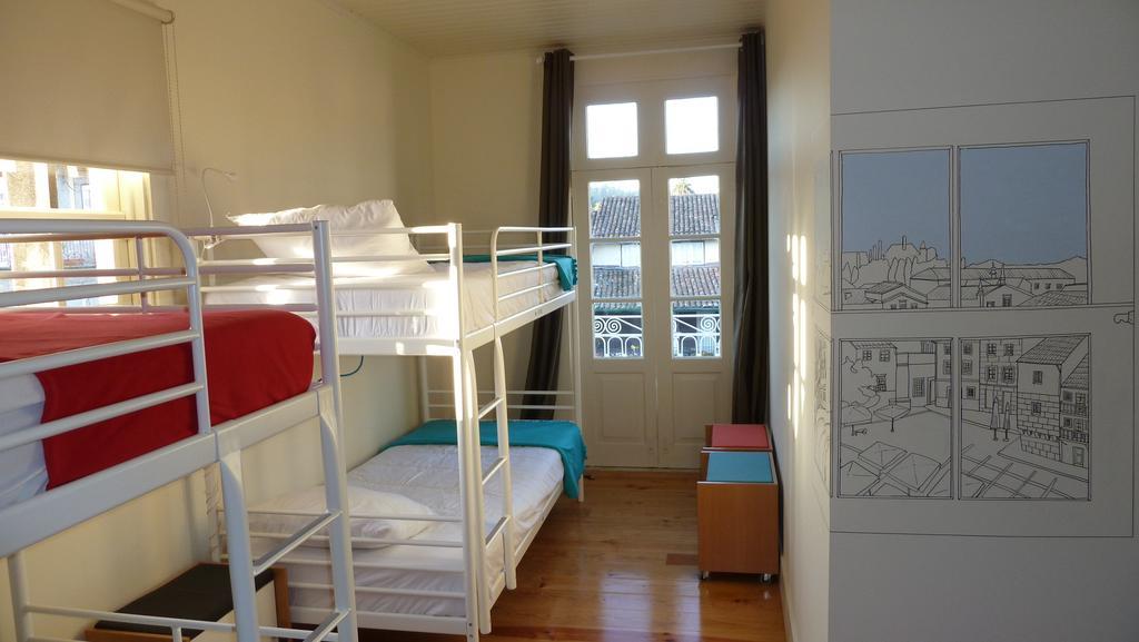 Santiago 31 Hostel Guimarães Kamer foto