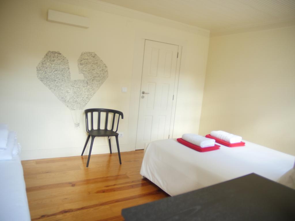 Santiago 31 Hostel Guimarães Buitenkant foto